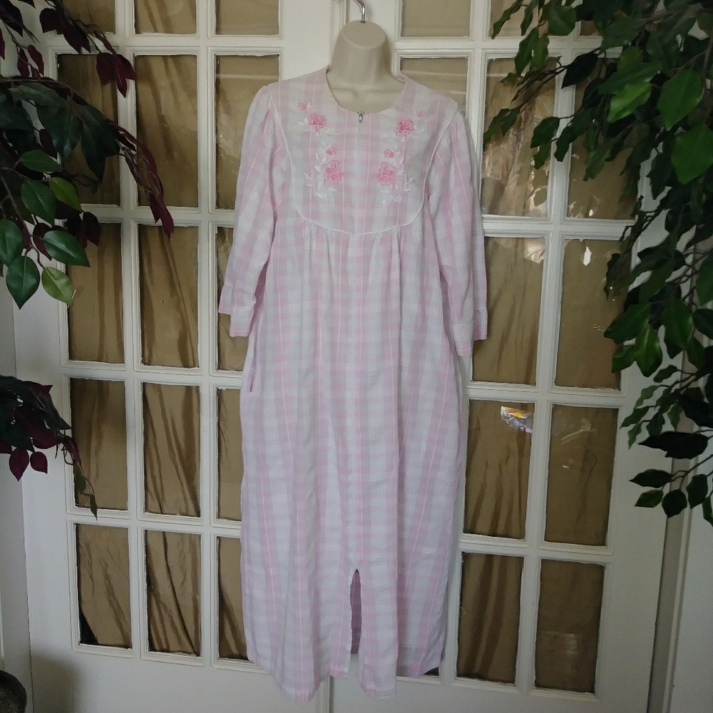 Miss Elaine House Coat Robe House Dress